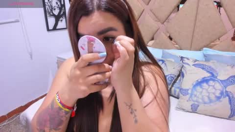 Snapshot of emmabigass7 chatting on June 17, 2026, 1:19 am Emma online show from June 17, 2026, 1:19 am