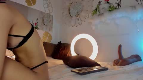 Emma Duque online show from January 15, 2026, 11:41 pm