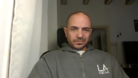 Ariel online show from February 17, 2025, 4:31 am