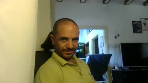 Ariel online show from October 1, 2025, 10:10 am