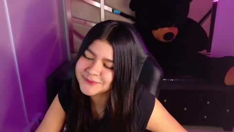 Emma online show from January 7, 2025, 1:57 pm