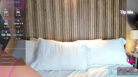 EmmaMillerr  online show from November 12, 2025, 4:57 am