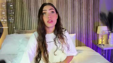 EmmaMillerr  online show from December 21, 2025, 4:30 am