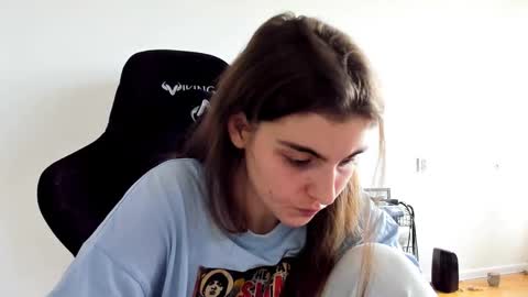 Emma online show from September 23, 2025, 11:24 am