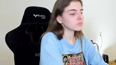 Emma online show from September 26, 2025, 8:24 pm