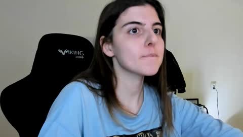 Emma online show from December 22, 2025, 5:10 pm