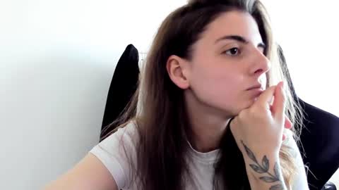 Emma online show from June 20, 2026, 12:08 pm