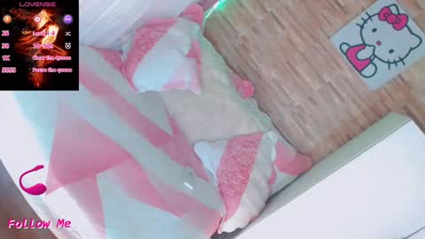 Emma online show from December 10, 2024, 2:17 pm