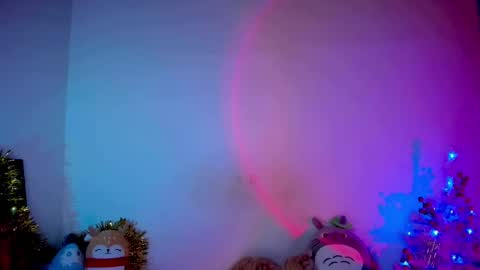 RH-NEGATIVE GREEN-EYED BAELIEN online show from January 12, 2026, 4:12 pm