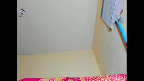 hi im emmalina welcome to your happy place online show from January 13, 2025, 9:52 pm