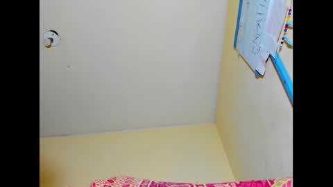 hi im emmalina welcome to your happy place online show from February 25, 2025, 4:53 pm