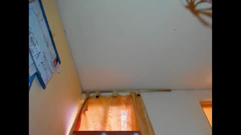 hi im emmalina welcome to your happy place online show from September 21, 2025, 5:03 pm