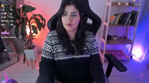 Snapshot of emmax_x chatting on February 11, 2026, 1:10 am EMMA online show from February 11, 2026, 1:10 am