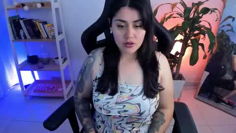 Snapshot of emmax_x chatting on March 2, 2026, 3:20 am EMMA online show from March 2, 2026, 3:20 am