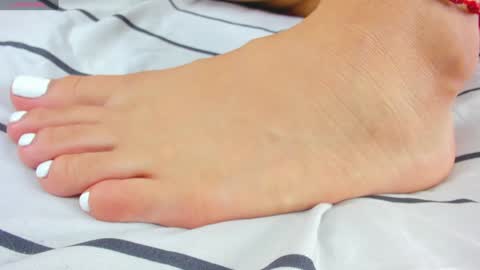 Snapshot of emmi_love_ chatting on December 3, 2024, 5:55 pm Emmi online show from December 3, 2024, 5:55 pm