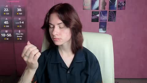 Snapshot of emmi_rossum chatting on July 19, 2026, 5:11 am Emmi online show from July 19, 2026, 5:11 am
