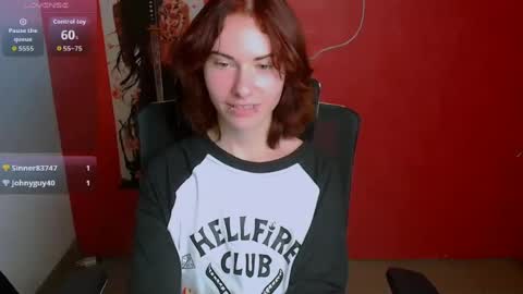 Snapshot of emmi_rossum chatting on July 27, 2026, 11:17 am Emmi online show from July 27, 2026, 11:17 am