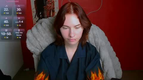 Snapshot of emmi_rossum chatting on July 29, 2026, 11:30 am Emmi online show from July 29, 2026, 11:30 am