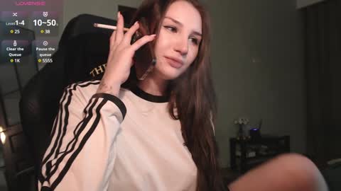 Emily online show from January 28, 2025, 2:32 am