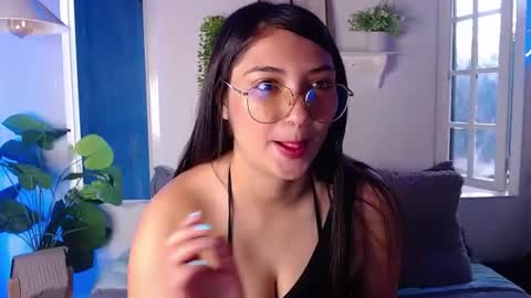 Snapshot of emmily_jane chatting on July 25, 2026, 1:30 pm EMMILY online show from July 25, 2026, 1:30 pm