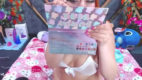 Snapshot of emmily_walker chatting on February 20, 2025, 9:44 am EmmilyWalker online show from February 20, 2025, 9:44 am