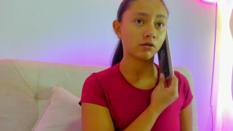 Snapshot of emmilybratz chatting on June 18, 2026, 1:48 pm EMMILY online show from June 18, 2026, 1:48 pm