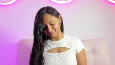 Snapshot of emmilybratz chatting on June 20, 2026, 1:25 pm EMMILY online show from June 20, 2026, 1:25 pm