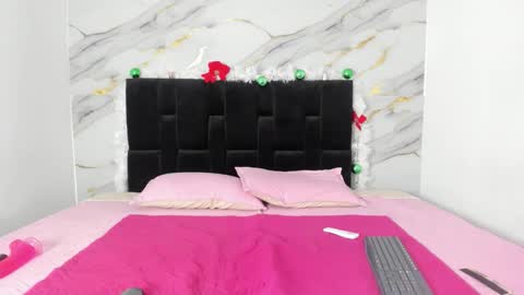 Emma online show from December 18, 2025, 6:14 pm