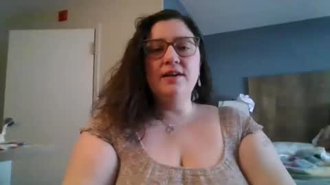 emmthaluscious online show from January 6, 2025, 2:47 pm