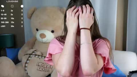 Snapshot of emmyleri chatting on November 23, 2025, 1:16 am Emmy online show from November 23, 2025, 1:16 am