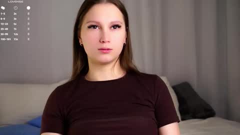 Snapshot of emmyleri chatting on December 16, 2025, 1:21 am Emmy online show from December 16, 2025, 1:21 am