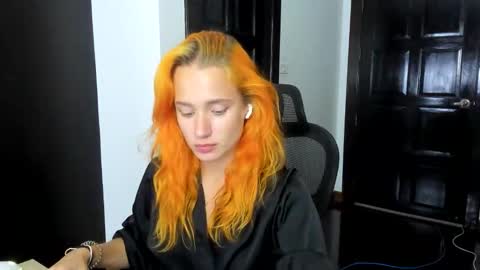 Snapshot of emmylies chatting on March 1, 2026, 2:41 pm Emmymy favourite tips100035122212377pvt open online show from March 1, 2026, 2:41 pm