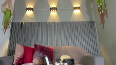 emmyy_fantasyy online show from March 30, 2026, 1:01 pm