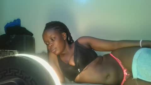 empress_emma online show from May 6, 2026, 6:08 am