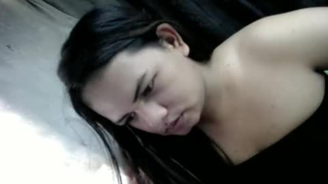Snapshot of empressrheo chatting on May 7, 2026, 4:51 am empressrheo online show from May 7, 2026, 4:51 am