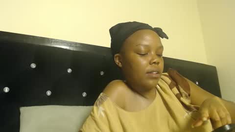 empress online show from December 22, 2025, 8:50 pm