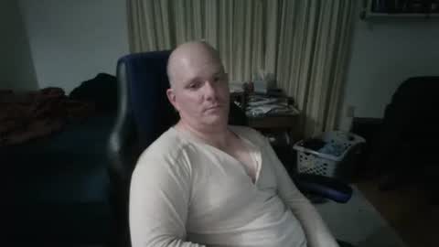 Snapshot of emsguy1 chatting on March 9, 2026, 3:54 am Matt online show from March 9, 2026, 3:54 am