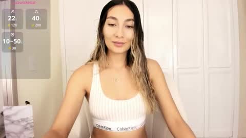 emyconneer online show from March 7, 2026, 7:00 pm