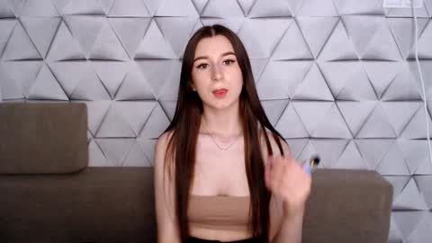 emyharrington online show from April 30, 2026, 12:11 pm