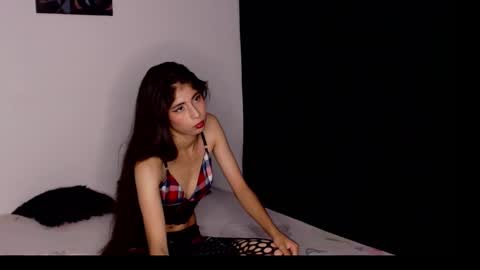 Emilly 3 Show schedule Monday to Saturday 610  Colombia time. Im free on Sundays online show from December 19, 2025, 12:06 am