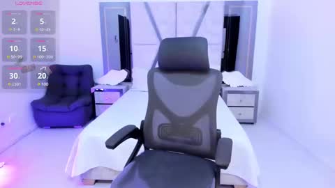 Emy Silver online show from February 26, 2025, 2:46 pm