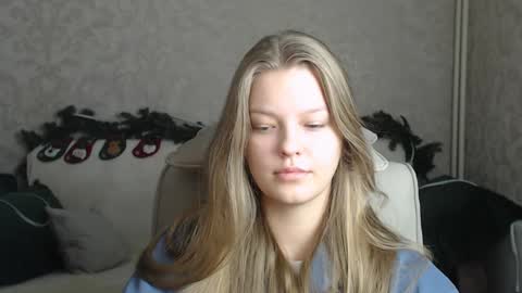 Snapshot of emysway chatting on January 24, 2025, 2:51 pm EmySway online show from January 24, 2025, 2:51 pm