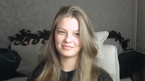 Snapshot of emysway chatting on January 28, 2025, 1:38 pm EmySway online show from January 28, 2025, 1:38 pm