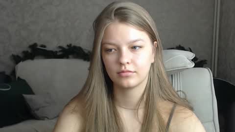 Snapshot of emysway chatting on January 30, 2025, 4:48 am EmySway online show from January 30, 2025, 4:48 am