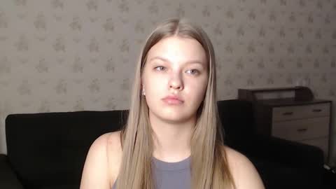 Snapshot of emysway chatting on February 22, 2025, 5:57 pm EmySway online show from February 22, 2025, 5:57 pm