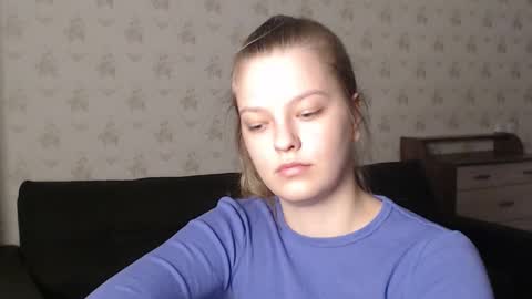 Snapshot of emysway chatting on February 24, 2025, 2:15 pm EmySway online show from February 24, 2025, 2:15 pm