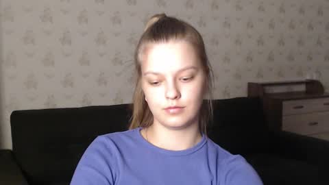 Snapshot of emysway chatting on February 24, 2025, 8:47 pm EmySway online show from February 24, 2025, 8:47 pm