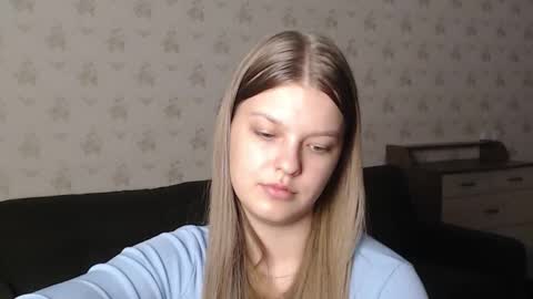 Snapshot of emysway chatting on March 11, 2025, 5:13 pm EmySway online show from March 11, 2025, 5:13 pm