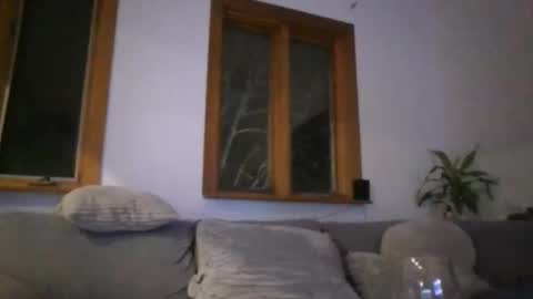 Snapshot of emyxxl chatting on December 2, 2025, 11:45 pm emyxxl online show from December 2, 2025, 11:45 pm