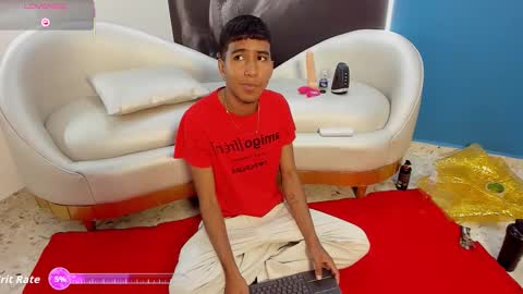 Snapshot of ender_h0t chatting on December 4, 2025, 10:51 pm Ender online show from December 4, 2025, 10:51 pm